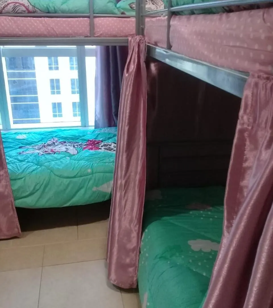 Ladies House On Marina Hostel Dubai